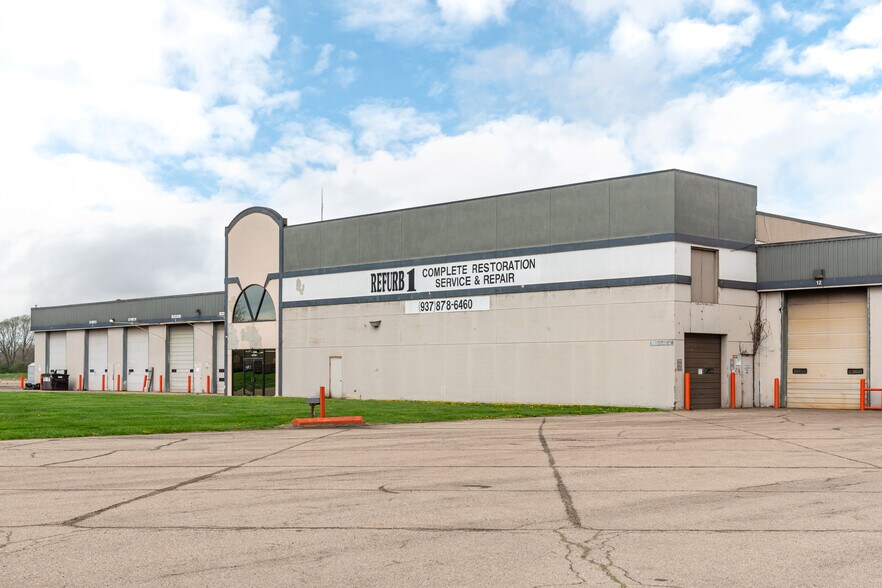 Primary Photo Of 106 Restoration Park Dr, Medway Service For Lease