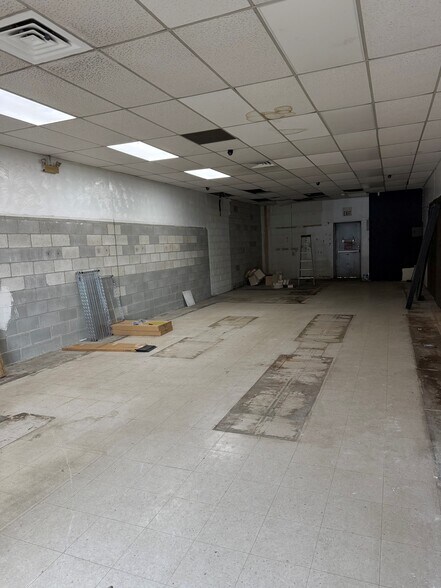 More Photos Of 7365 Main St, Stratford Storefront For Lease