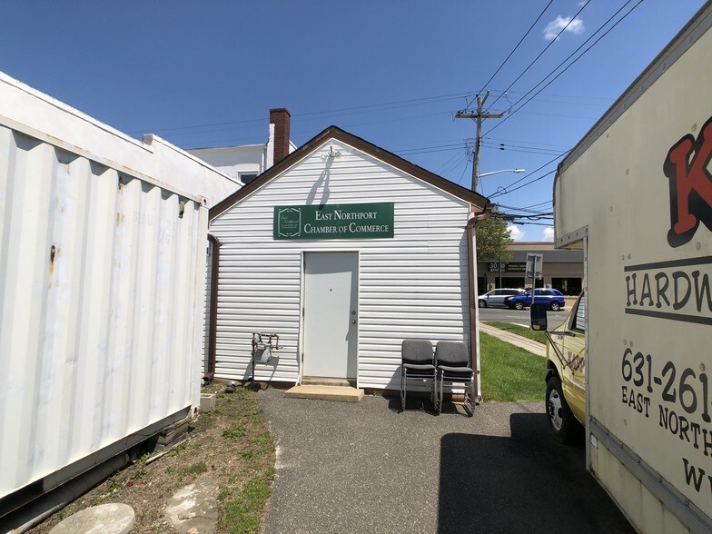 More Photos Of 24 Larkfield Rd, East Northport Office For Lease