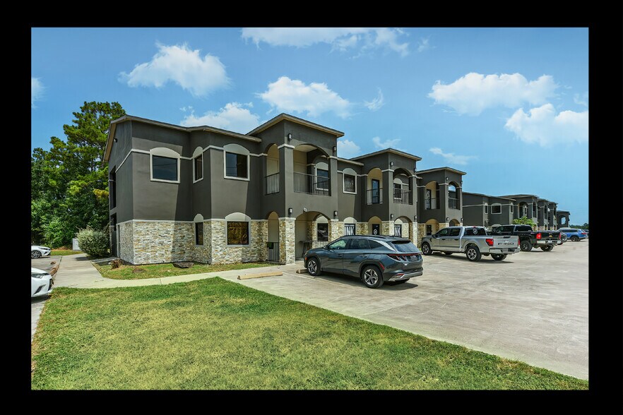 Primary Photo Of 20550 Townsen Blvd, Humble Unknown For Lease