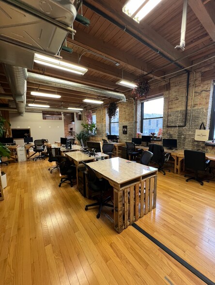 More Photos Of 1828 W Hubbard St, Chicago Loft Creative Space For Lease