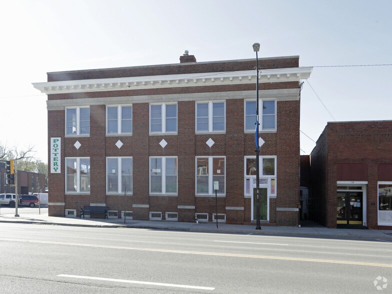 More Photos Of 102 Elm St, Gardner Storefront For Sale