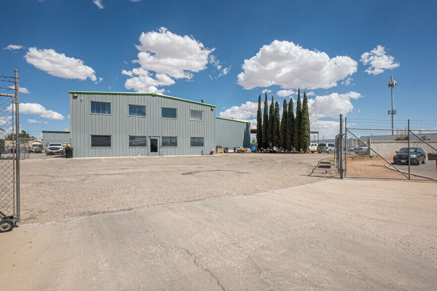 More Photos Of 3500 Confederate Rd, El Paso Warehouse For Sale
