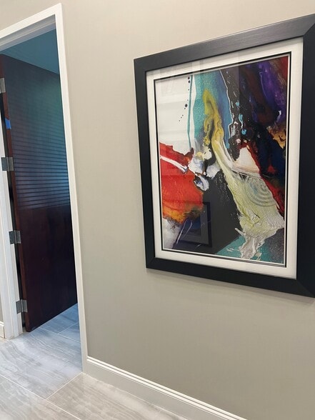 More Photos Of 625 E Twiggs St, Tampa Office For Lease