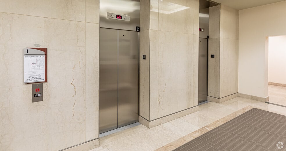 More Photos Of 150 E Palmetto Park Rd, Boca Raton Office Residential For Lease