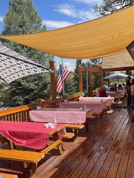 More Photos Of 1992 Twin Pines Trail, Overgaard Restaurant For Sale