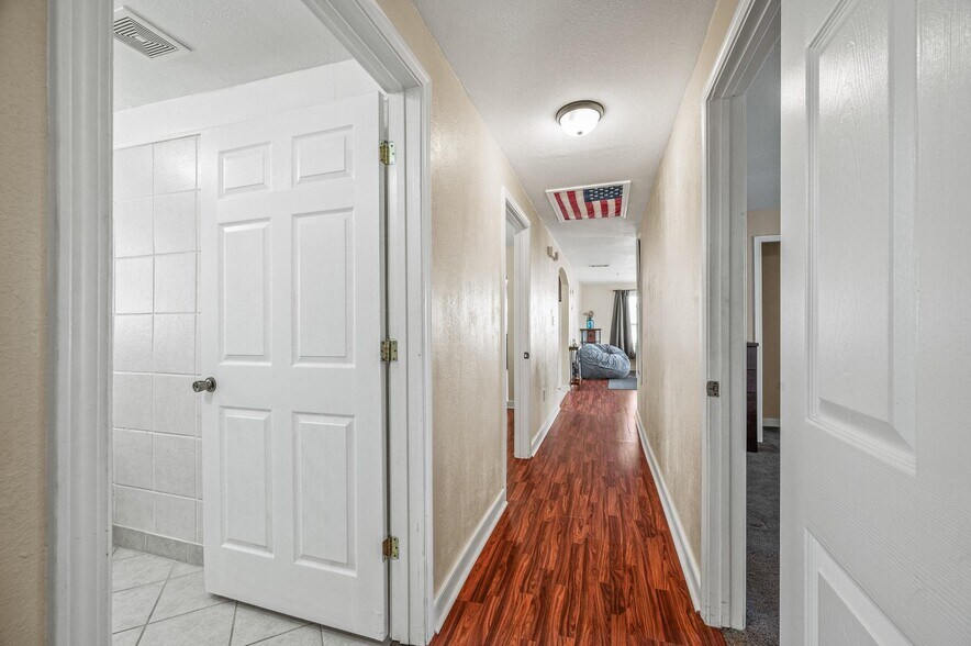 More Photos Of 9225 N Palafox St, Pensacola Office Residential For Sale