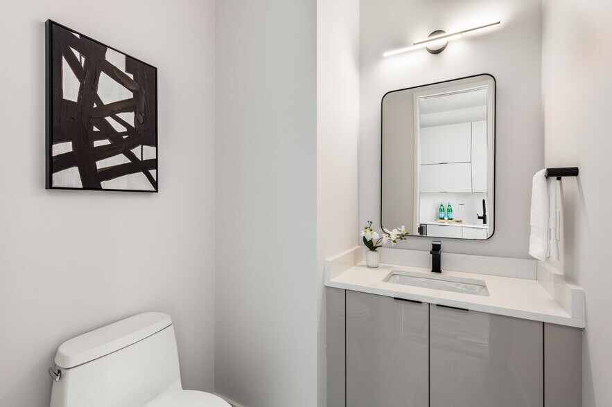 More Photos Of 105 Georgia Ave SE, Atlanta Apartments For Sale