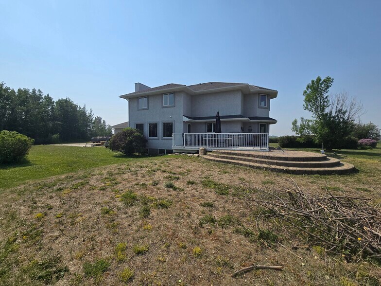 More Photos Of 28244 Hwy 590, Red Deer County Warehouse For Sale