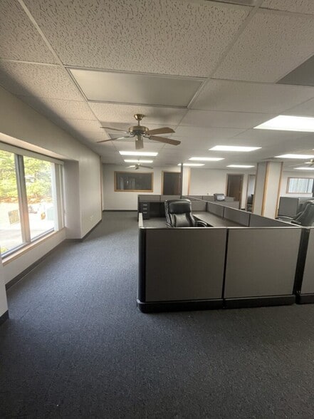 More Photos Of 1405 W Center St, Greenwood Office For Lease