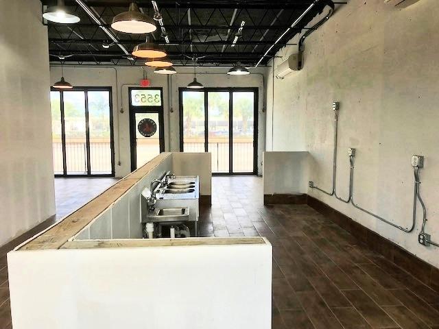 More Photos Of , Oakland Park General Retail For Sale