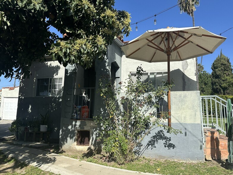 More Photos Of 405 Coronado Ter, Los Angeles Apartments For Sale