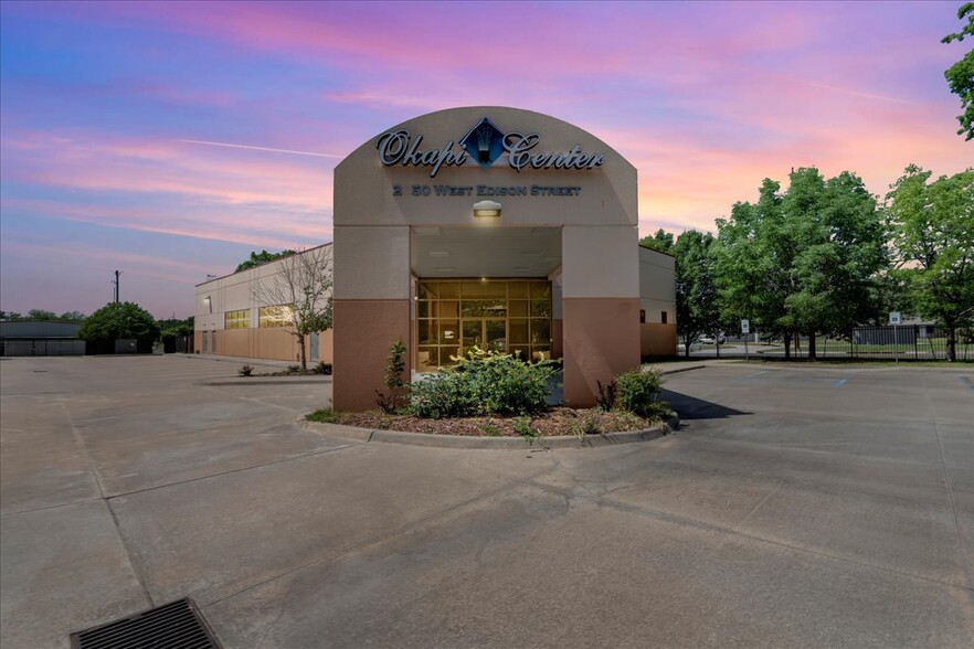 Primary Photo Of 2550 W Edison St, Tulsa Storefront Retail Office For Sale