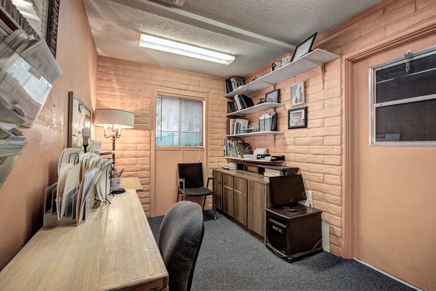 More Photos Of 1389 E Christopher Creek Loop, Payson Storefront Retail Office For Sale