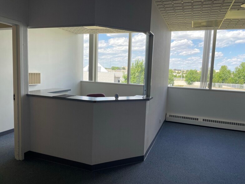 More Photos Of 4050-4100 Healthway Dr, Aurora Medical For Lease