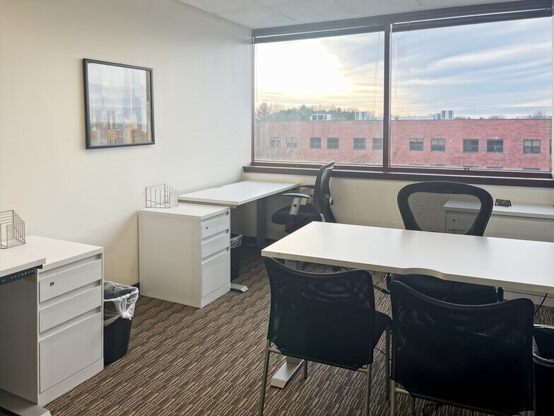 More Photos Of 41 University Dr, Newtown Coworking Space