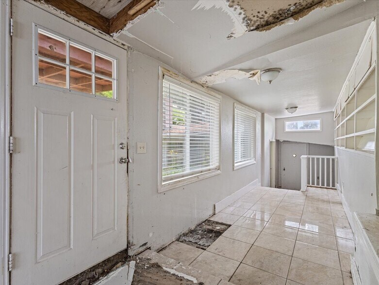 More Photos Of 2510 NE 54th St, Vancouver Land For Sale