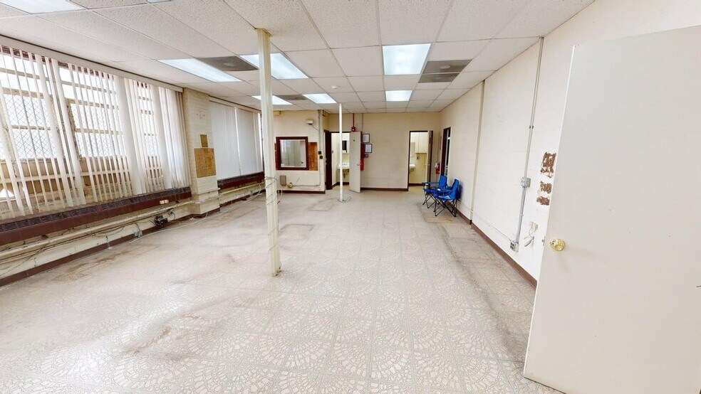 More Photos Of 1509 W Le Moyne St, Melrose Park Warehouse For Sale
