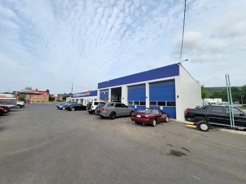 More Photos Of 2920 W Emaus Ave, Allentown Auto Repair For Sale