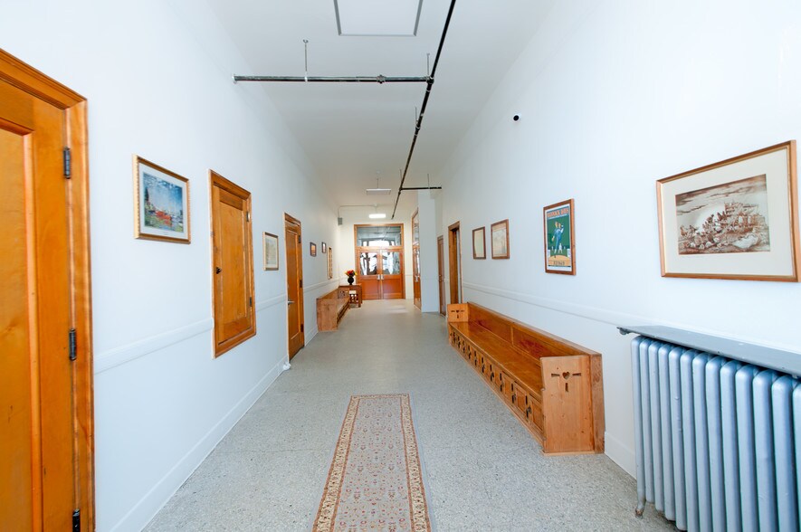 More Photos Of 225 E Reeder St, Dillon Office For Lease