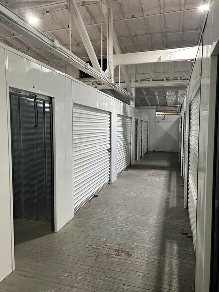 More Photos Of 113 E Chestnut St, Souderton Self Storage For Sale
