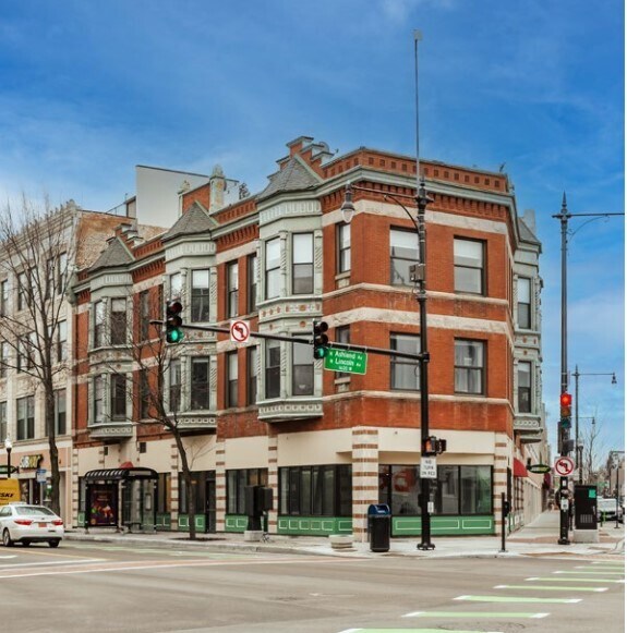 More Photos Of 1547-1549 W Belmont Ave, Chicago Unknown For Lease