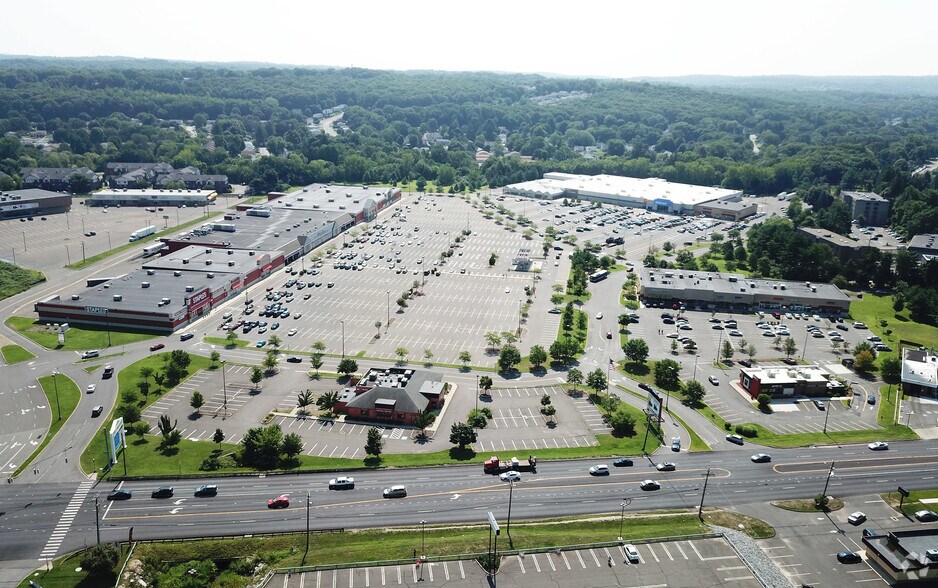 More Photos Of 950 Wolcott St, Waterbury Unknown For Sale