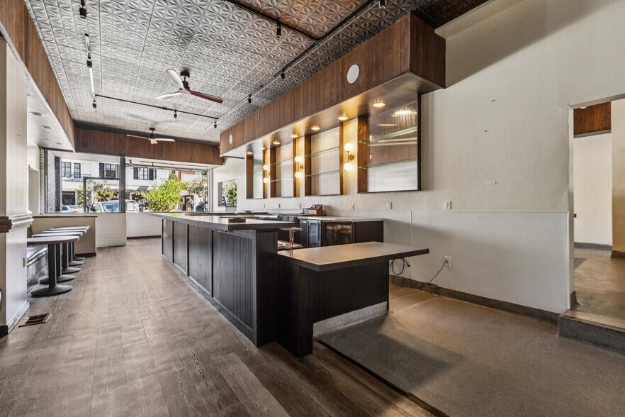 More Photos Of 2525-2533 Ocean Ave, San Francisco Storefront Retail Office For Sale