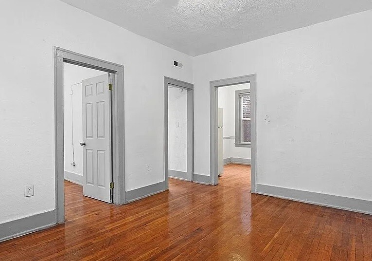 More Photos Of 2199 Lansing St, Detroit Apartments For Sale
