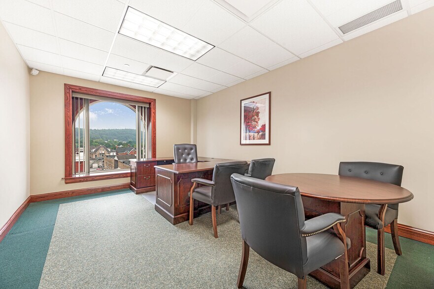 More Photos Of 11 N 2nd St, Clearfield Storefront Retail Office For Lease