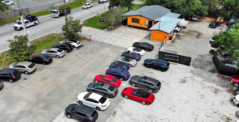 More Photos Of 670 Maguire Rd, Ocoee Industrial For Sale