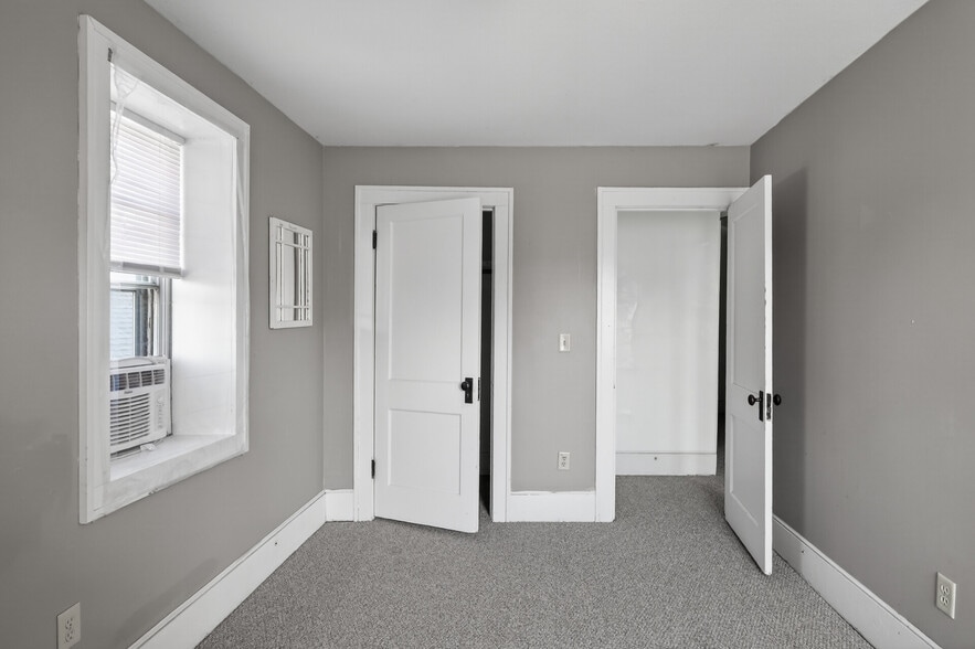 More Photos Of 1232 Marshall Ave, Saint Paul Apartments For Sale