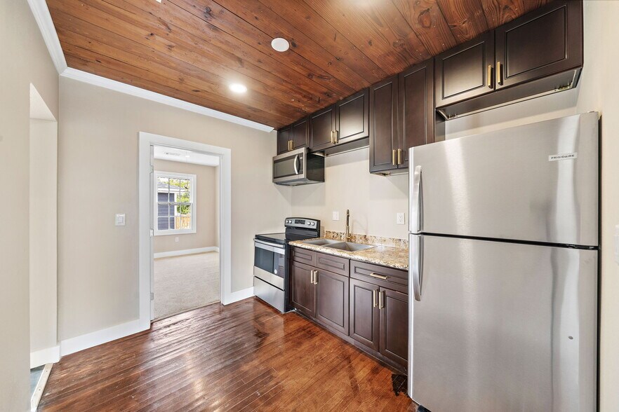 More Photos Of 1811 21st St, Galveston Apartments For Sale