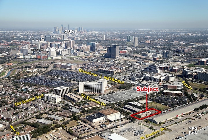 More Photos Of 8181 N Stadium Dr, Houston Medical For Sale