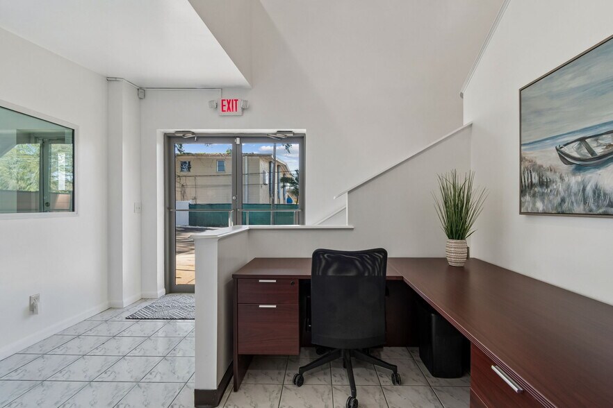 More Photos Of 1453 S Martin Luther King Jr Ave, Clearwater Warehouse For Sale