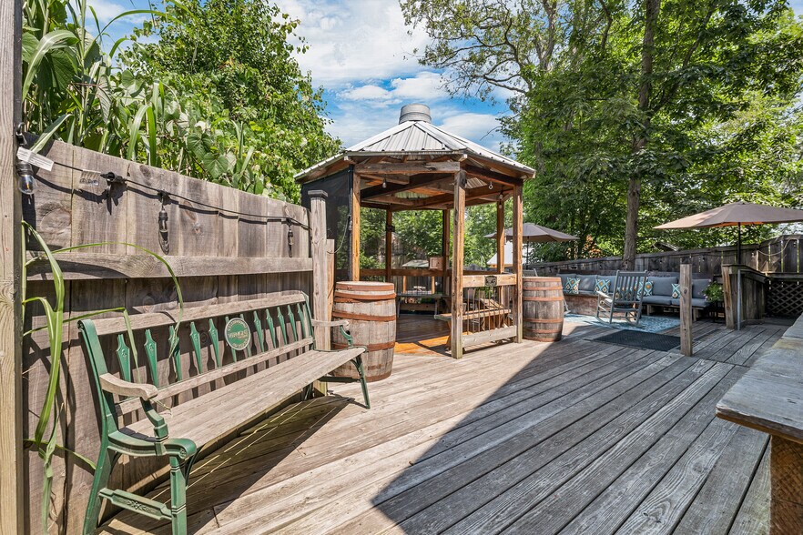 More Photos Of 521 Calef Hwy, Epping Specialty For Sale