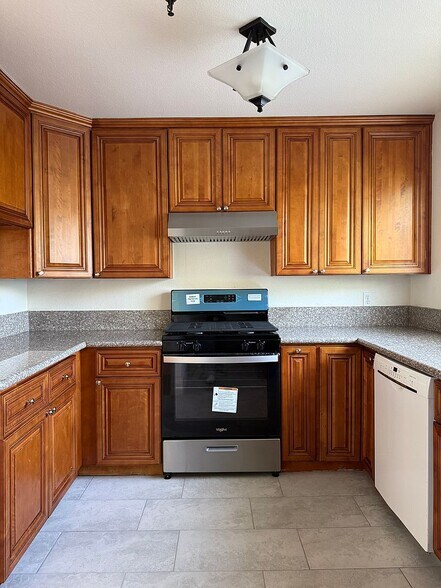 More Photos Of 620 N Mar Vista Ave, Pasadena Apartments For Sale