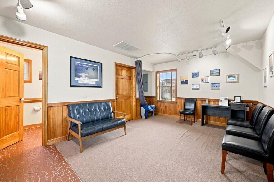 More Photos Of 2701 N Croatan Hwy, Kill Devil Hills Office For Sale