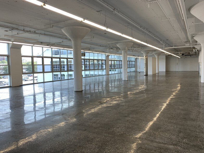 More Photos Of 630 Flushing Ave, Brooklyn Light Manufacturing For Lease
