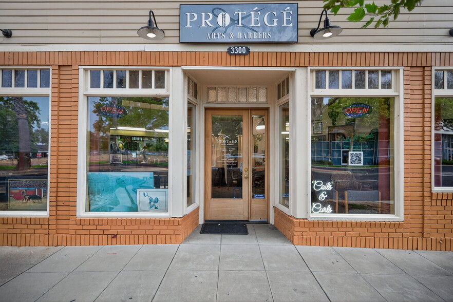 More Photos Of 3300 Broadway St, Sacramento Storefront Retail Office For Lease