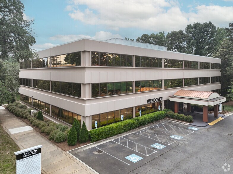Primary Photo Of 3541 Randolph Rd, Charlotte Medical For Lease