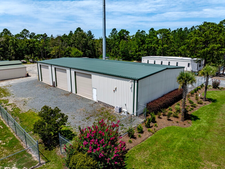 More Photos Of 19300 Valdosta Hwy, Valdosta Light Distribution For Lease