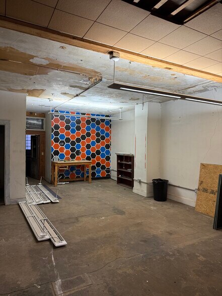 More Photos Of 48 S Summit St, Akron Warehouse For Lease