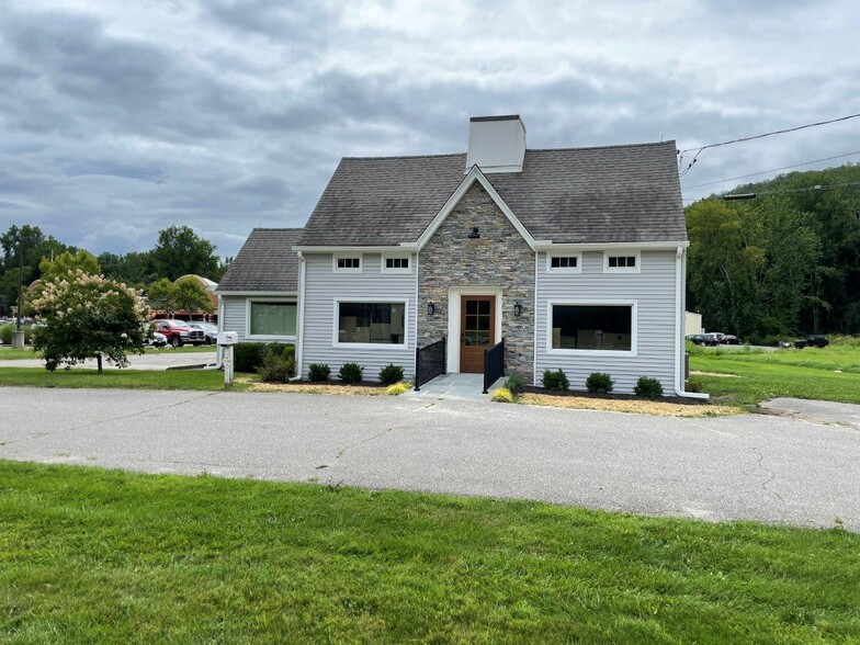 Primary Photo Of 7 Kent Rd, New Milford Storefront Retail Office For Lease