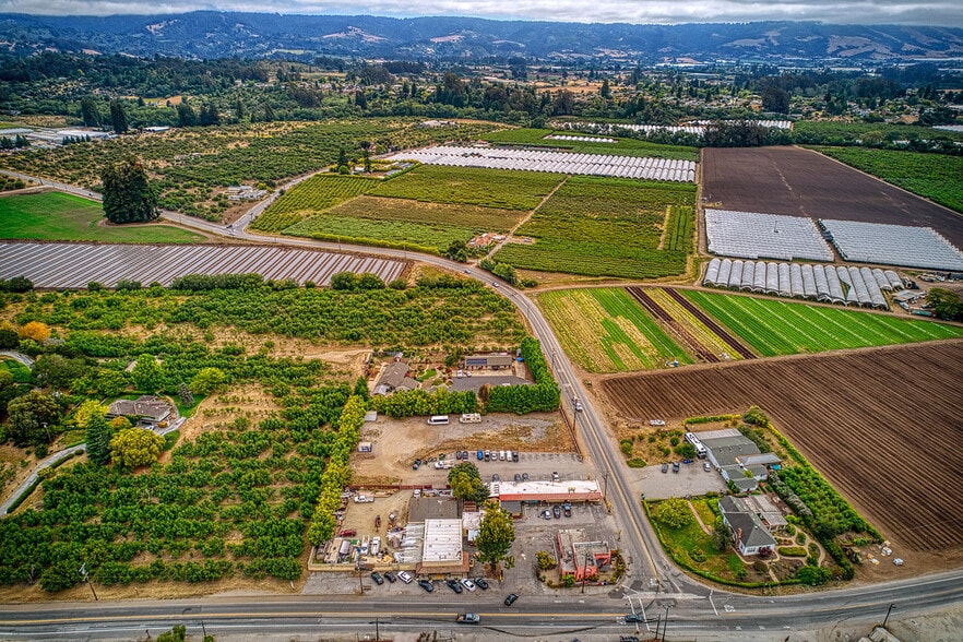 More Photos Of 2940 Freedom Blvd, Watsonville General Retail For Sale
