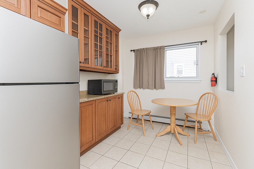 More Photos Of 191 Lamberts Ln, Staten Island Apartments For Sale