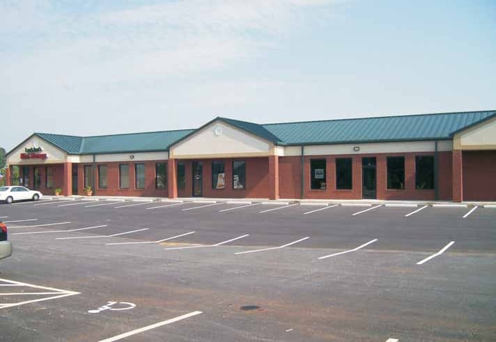 More Photos Of 3060 Keith Bridge Rd, Cumming Self Storage For Lease