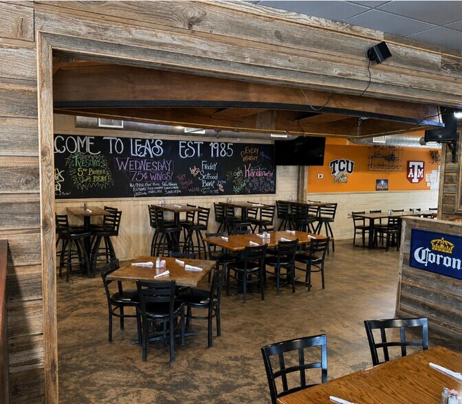 More Photos Of 701 N Crossroads, Leonard Restaurant For Sale