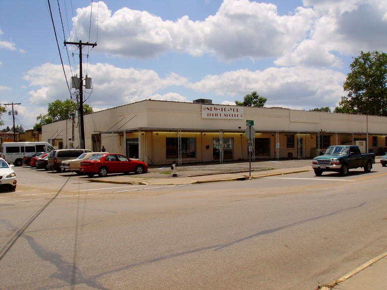 Primary Photo Of 9-13 W Stimson Ave, Athens General Retail For Sale