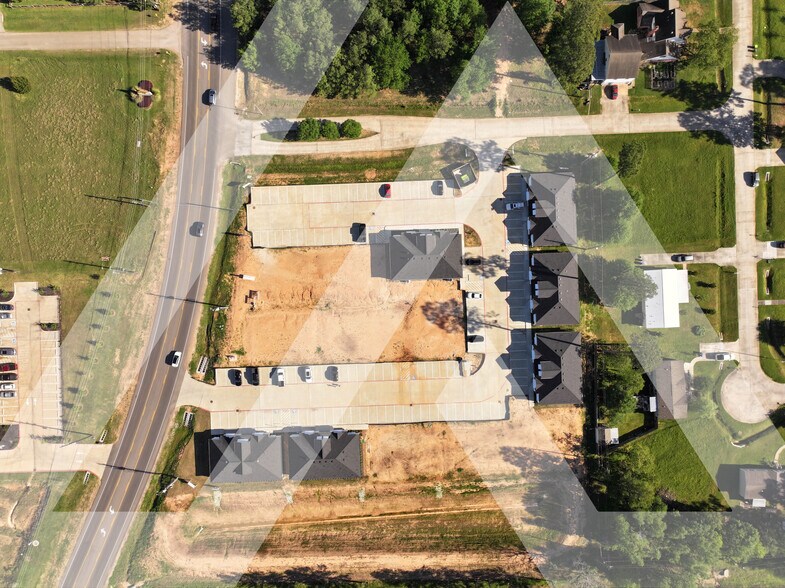 More Photos Of 31332 Nichols Sawmill Rd, Magnolia Medical For Lease